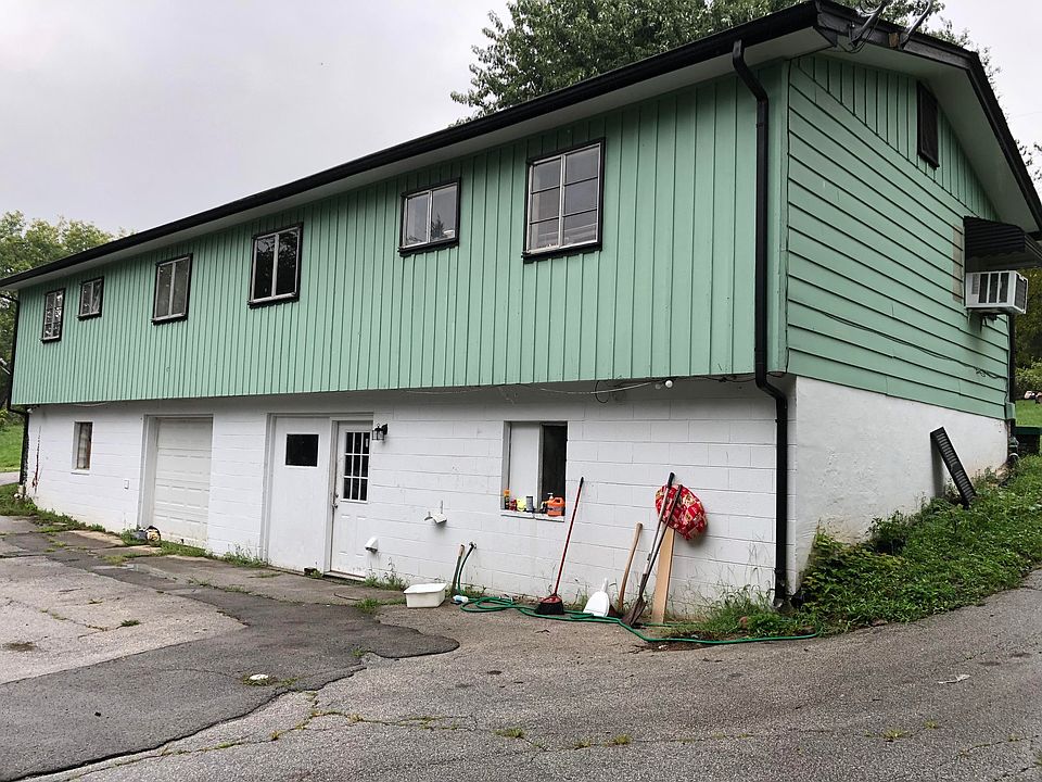 Building Photo 3