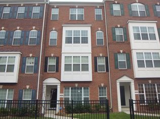 15235 Leicestershire St, Woodbridge, VA 22191