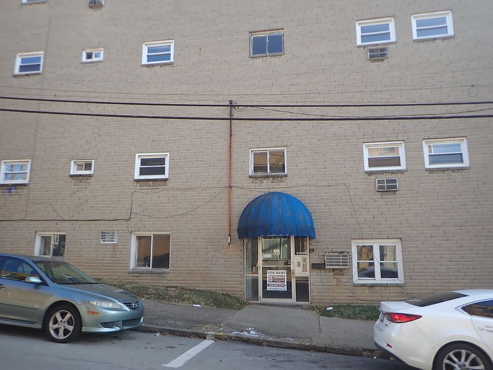 1st image of 221 Center Ave APT 4
