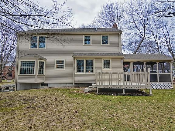 3rd image of 45 Jillson Cir
