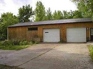 2nd image of 862 Hamel Rd