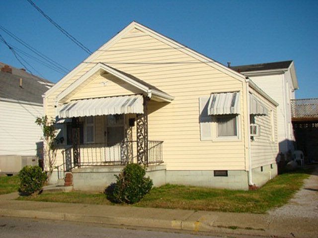 1st image of 402 Buckner St