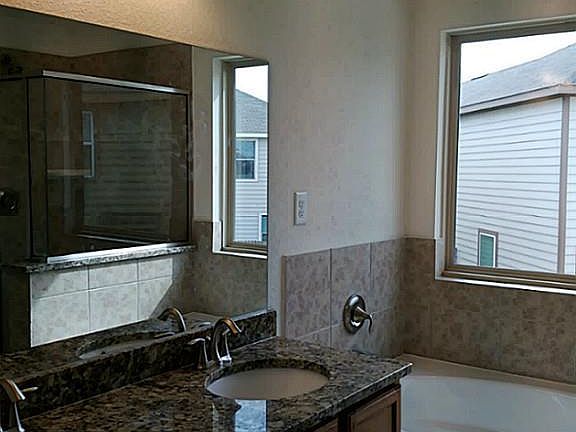 5th image of 19207 Archer Glen Dr