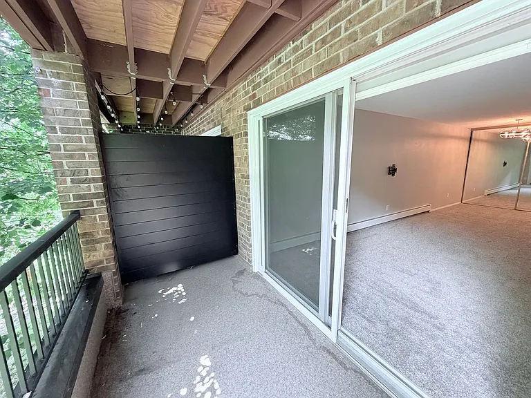 2210 Midland Grove Rd #206 — Photo 19