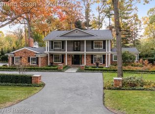 3707 Peabody Dr, Bloomfield Hills, MI 48301