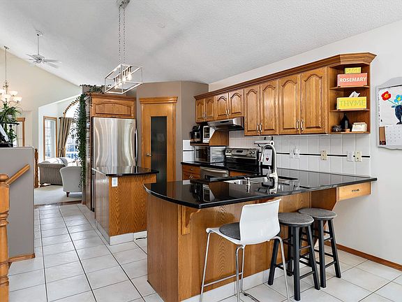 4th image of 11328 173rd Ave NW