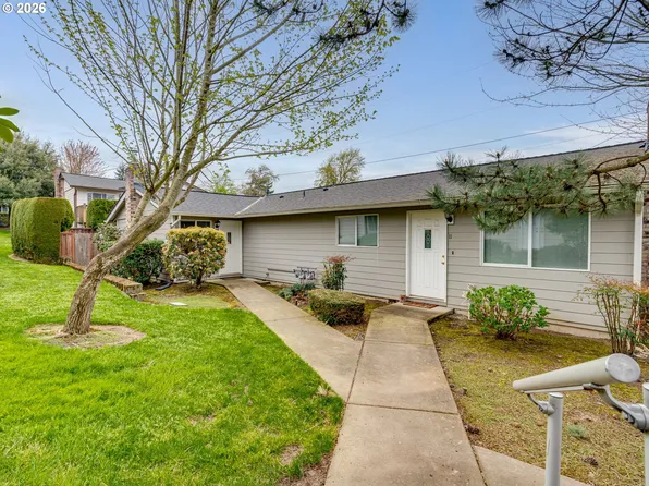 3300 Kauffman Ave APT 12, Vancouver, WA 98660