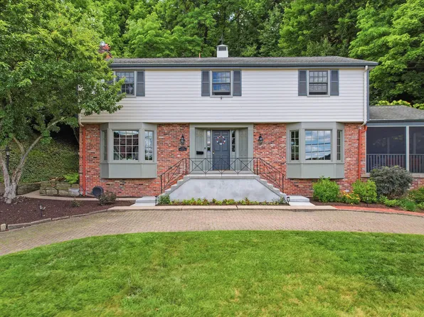 1100 Harvard Rd, Pittsburgh, PA 15205