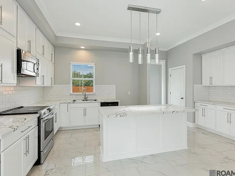 15513 Fields Creek Ave — Photo 7