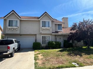 3134 Dearborn Ave, Palmdale, CA 93551