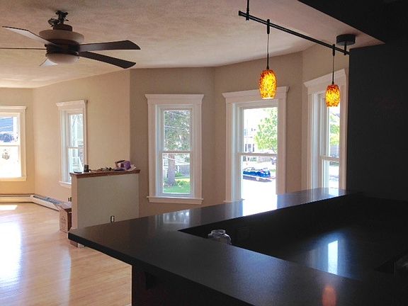 Dining Room/Bar