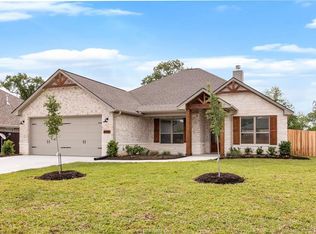 2907 Gentle Wind Ct, Bryan, TX 77808
