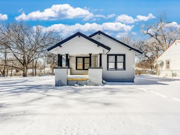 1237 N Volutsia Ave, Wichita, KS 67214