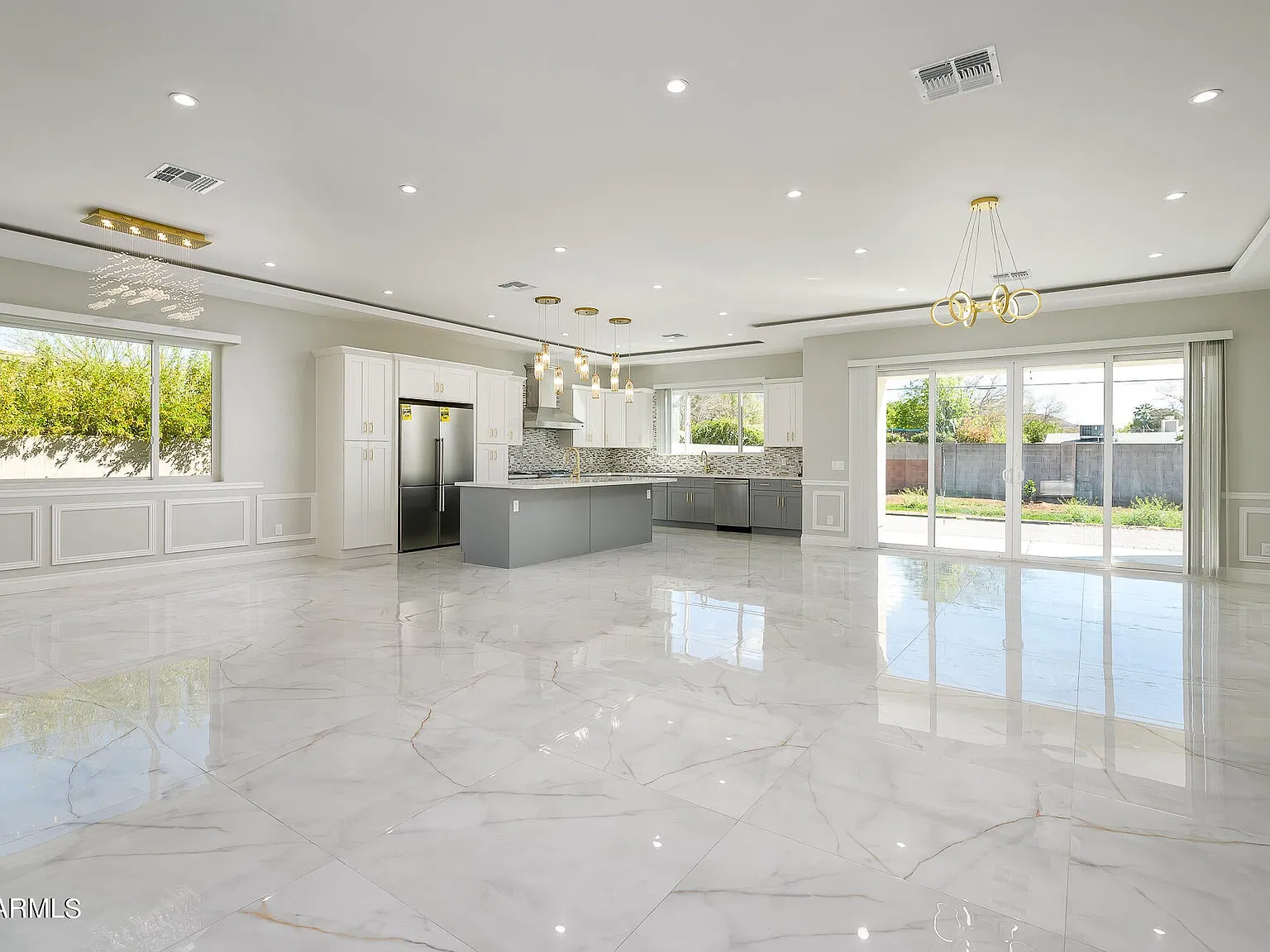4 bed, 3.5 bath, 3499 sqft, $4,500 — Photo 4