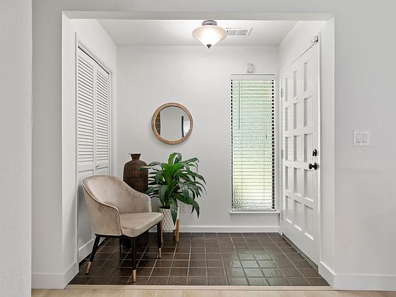 4th image of 6038 Calle De Rico