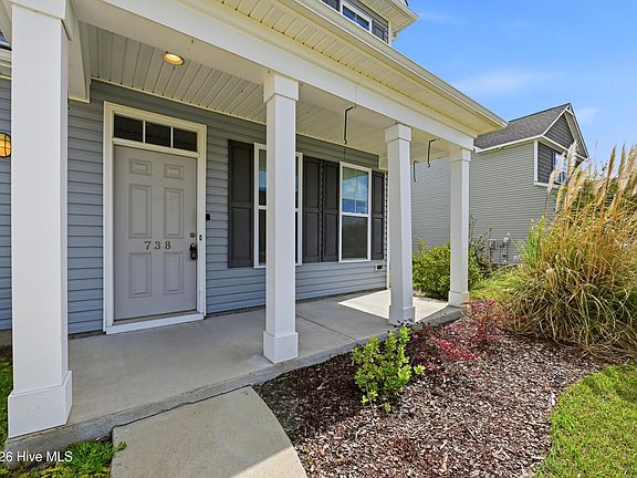 4th image of 738 Pine Cone Drive