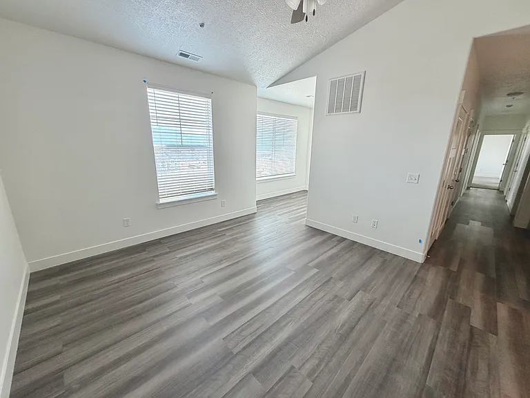 762 Lang Ct N #301 — Photo 6