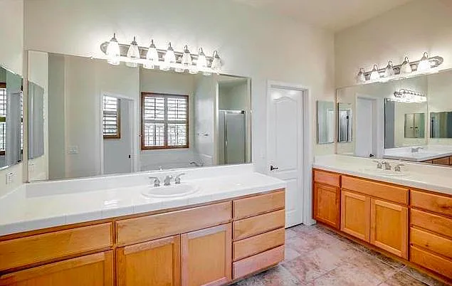 2613 Presidio Dr — Photo 8