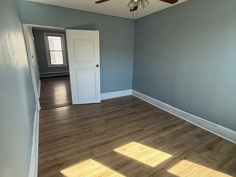 387 Nichols St #387 — Photo 15