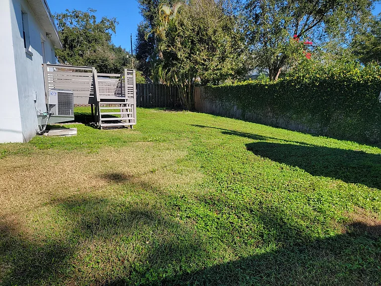 4514 S Gaines Rd — Photo 9