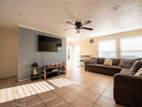 4th image of 34220 Birch Rd