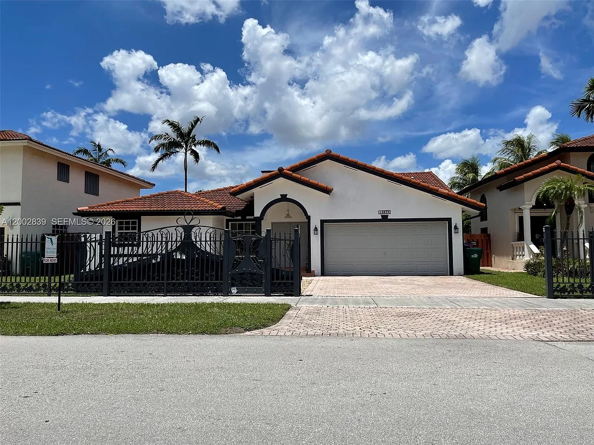 Photo 2 of 24 - 15873 SW 43rd St - Miami, FL Building Photo - 15873 SW 43rd St