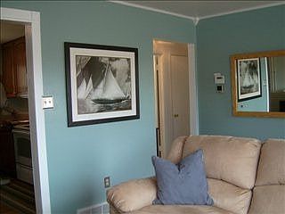 5th image of 1328 Horseshoe Dr