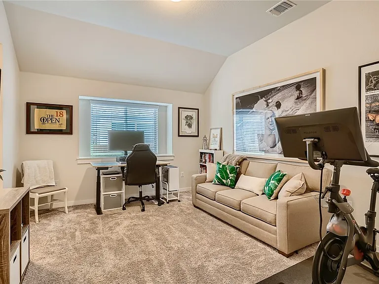 7301 Coit Rd — Photo 18