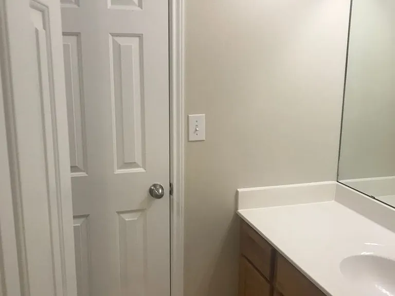 310 N Brentwood Ave — Photo 14