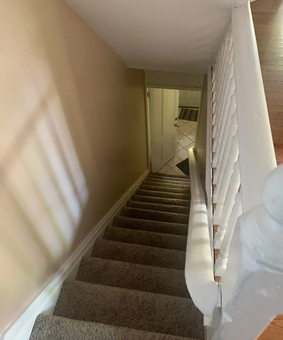 3 bed, $2,050 — Photo 4