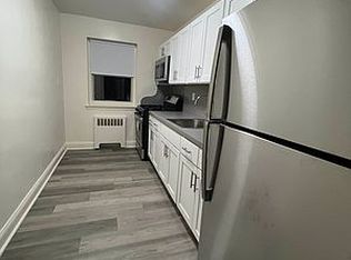6 Highland Ave #2A, Staten Island, NY 10301