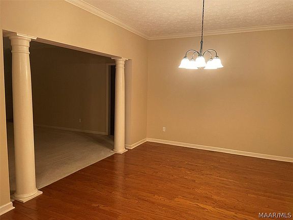 3rd image of 161 Lake Forest Dr