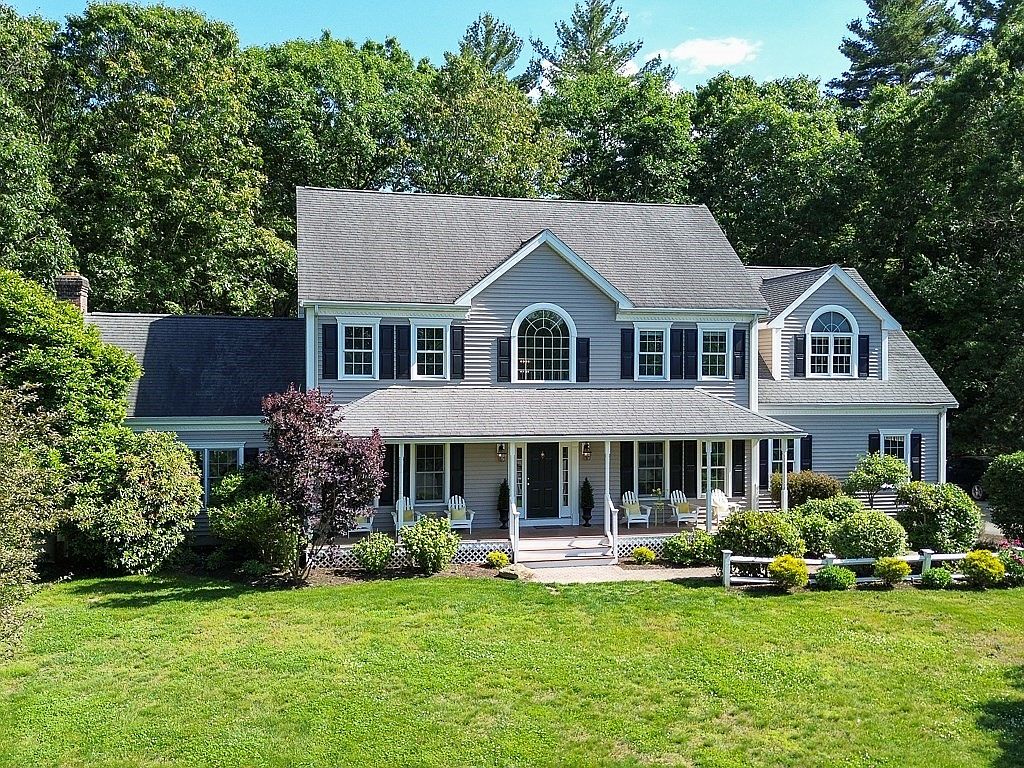 24 Tulip Way, Medway, MA 02053 Zillow