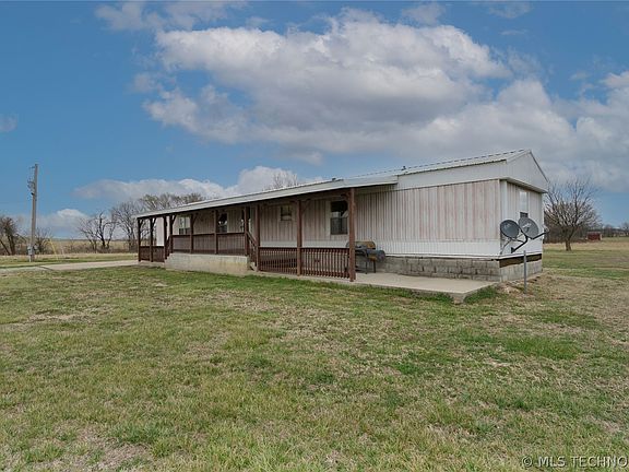 3rd image of 447503 E 110th Rd