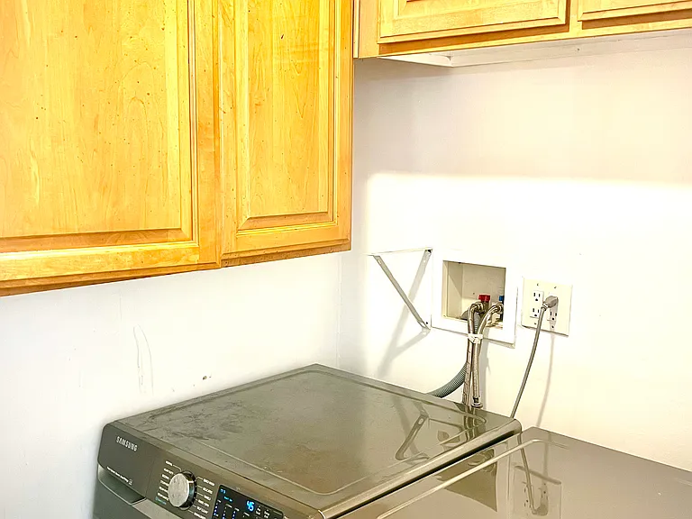 8927 Seranata Dr — Photo 30