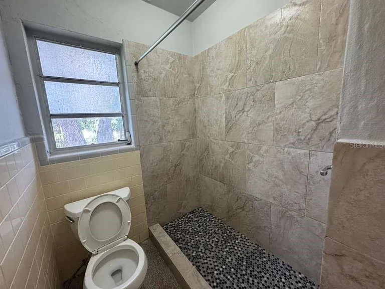 5717 Fernhill Dr — Photo 9