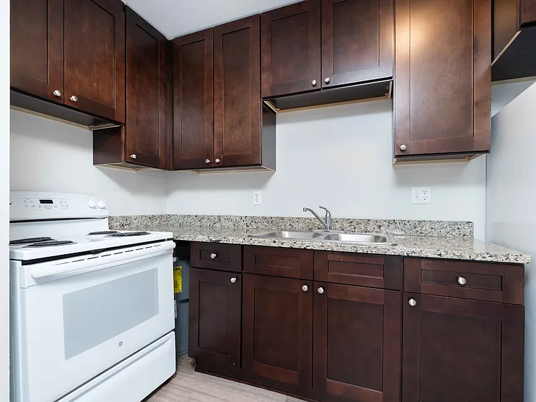 Marysville Apartments — Photo 9