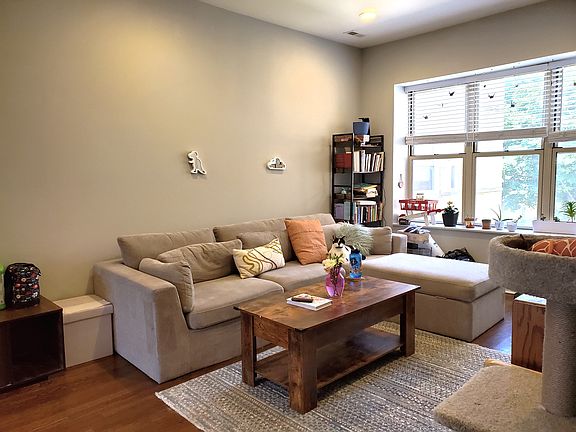2nd image of 1263 W Carmen Ave APT 2
