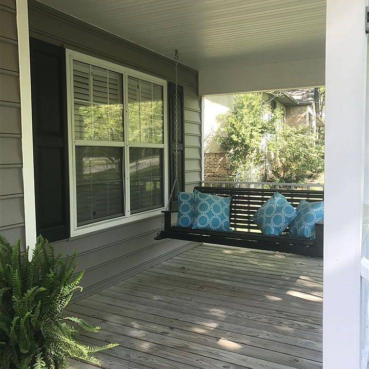 2nd image of 135 Mapleton Forest Dr NW