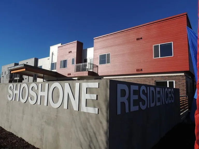 Shoshone — Photo 2