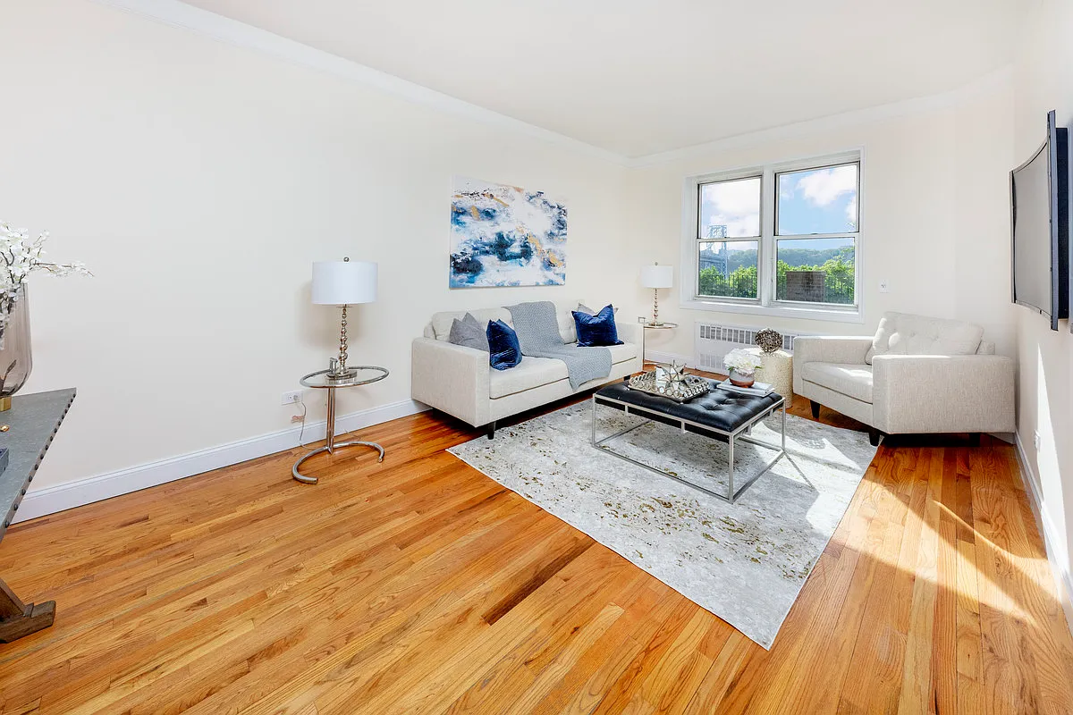 330 Haven Ave photo 1