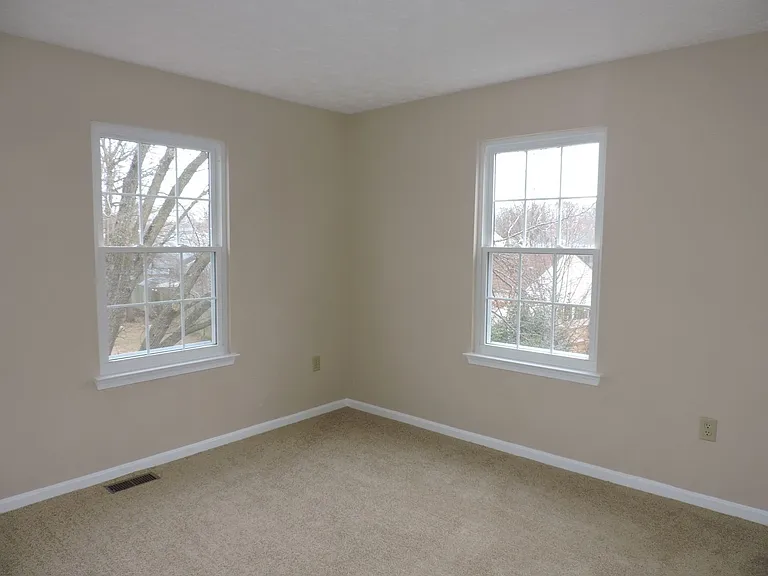 34 Meadowside Ct — Photo 7