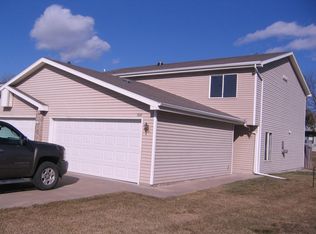 504 NW 17th Cir, Lincoln, NE 68528