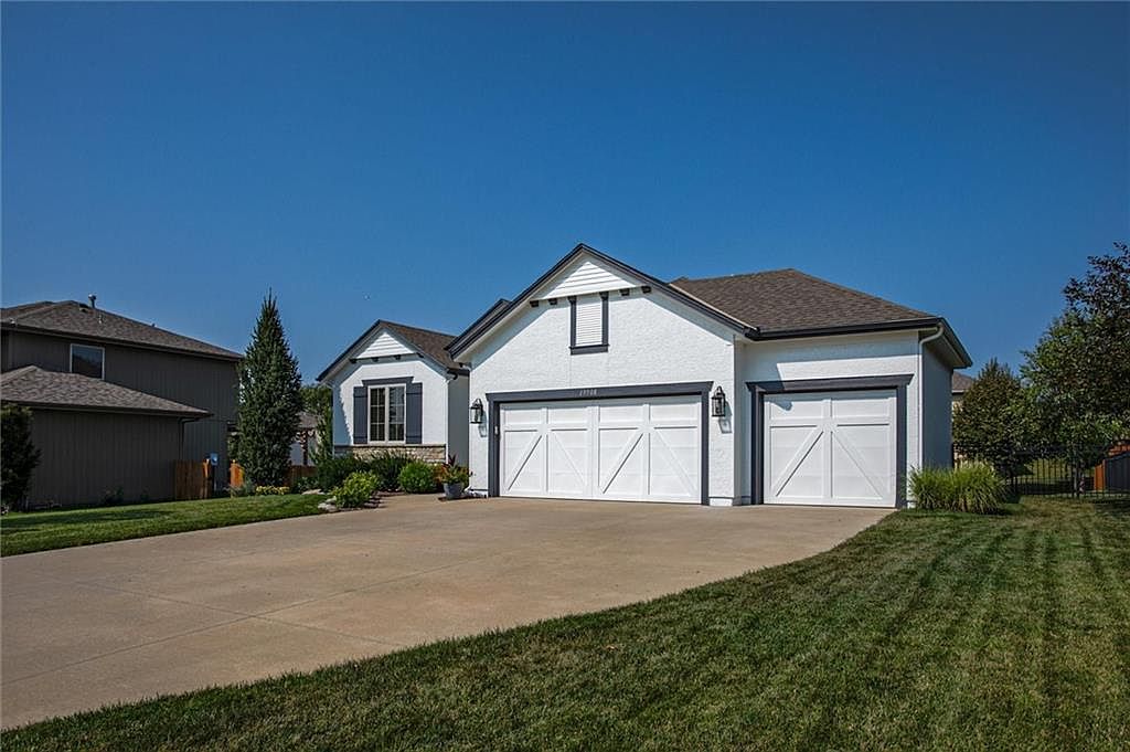 19908 Balsam St, Spring Hill, KS 66083 | Zillow
