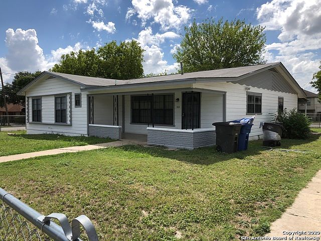 1st image of 103 Dokes Dr
