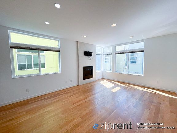 2nd floor - living room