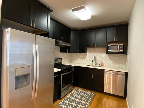 3rd image of 1574 Jackson St APT 1