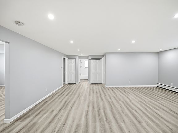 4th image of 210 River Rd Floor 2