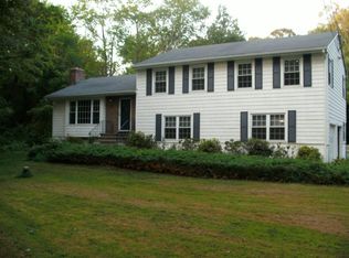 974 Ridgefield Rd, Wilton, CT 06897