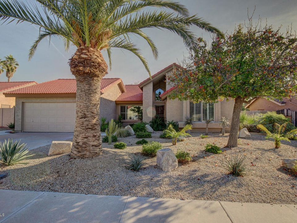 1st image of 10875 N 111th Pl